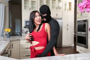 Bị chị gái tình nhân gạ đụ