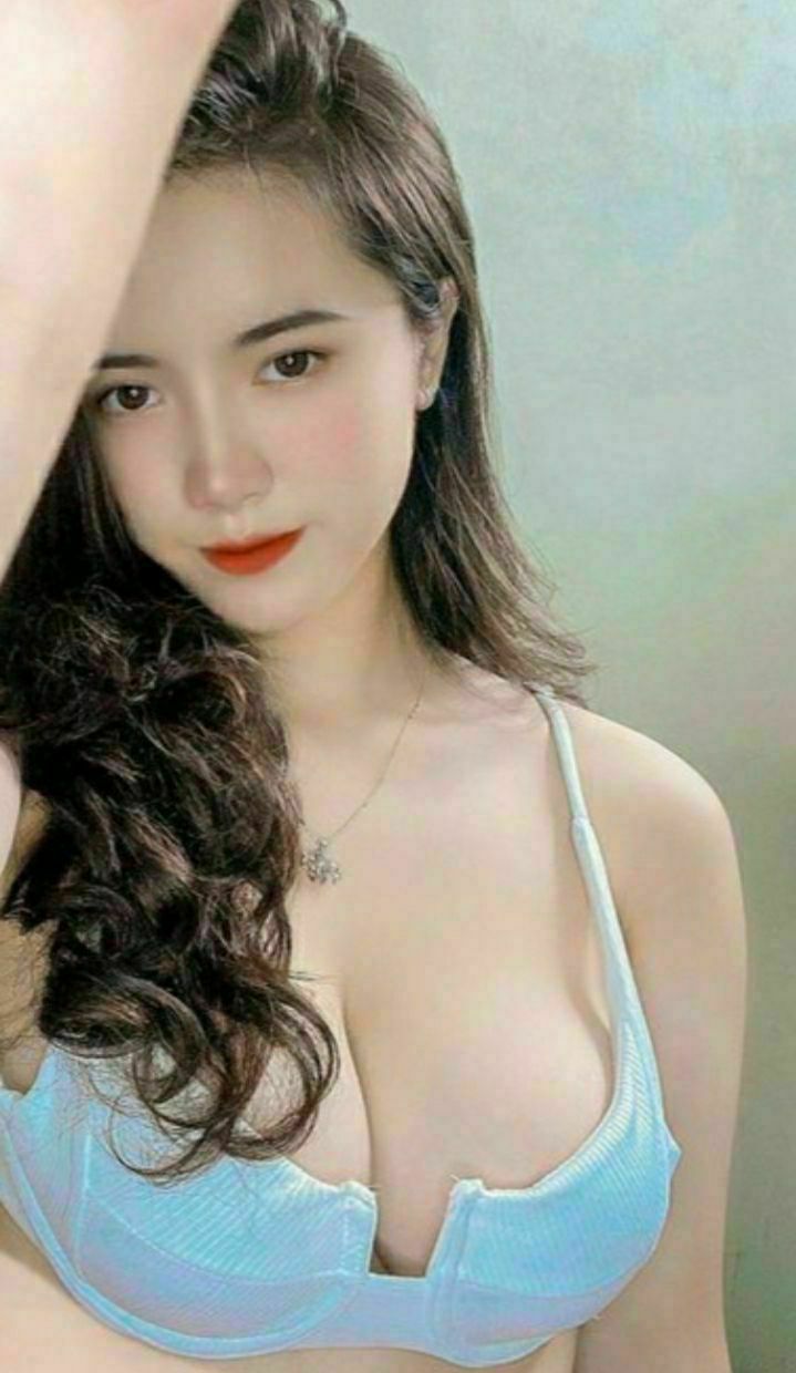Để vợ Tsumugi Akari ở nhà cho cấp dưới địt